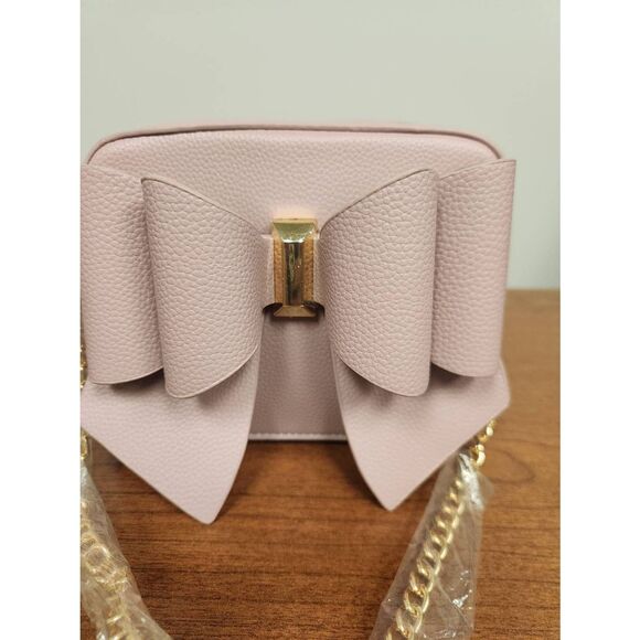 NWT Crossi Pink Bow Gold Chain Crossbody Bag (L) - Picture 2 of 8